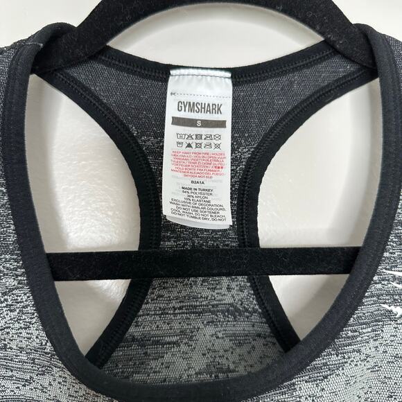 Gymshark Women's Black + Gray Printed Adapt Ombre Seamless Sports Bra S‎ - Picture 2 of 4